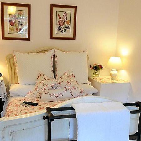 Blackbrook House Holmwood Экстерьер фото